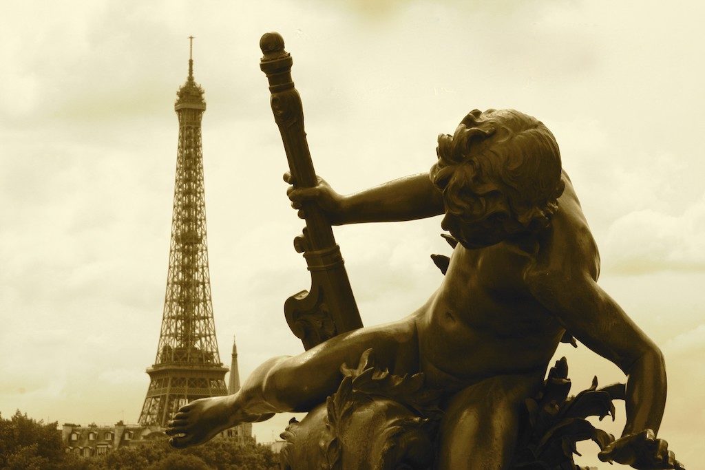 Here’s a “French Kiss” to start your week