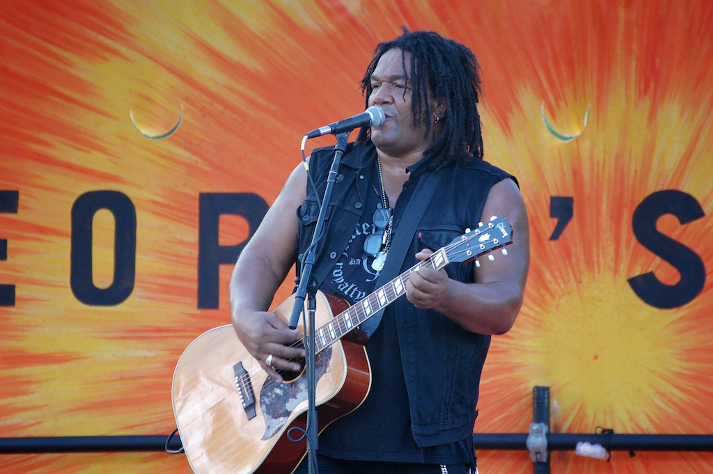 At the Drive-In, Philly, Part 1: How People’s Light turned their parking lot into an intimate concert venue