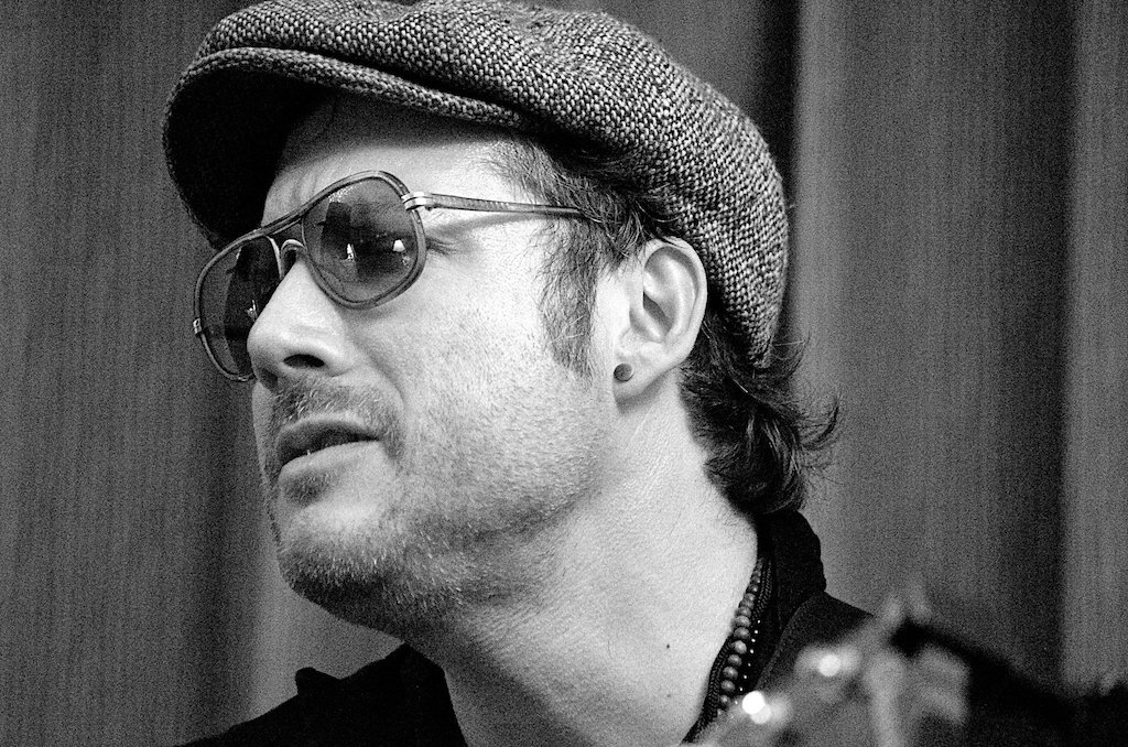 Adrian Mowry: Connected