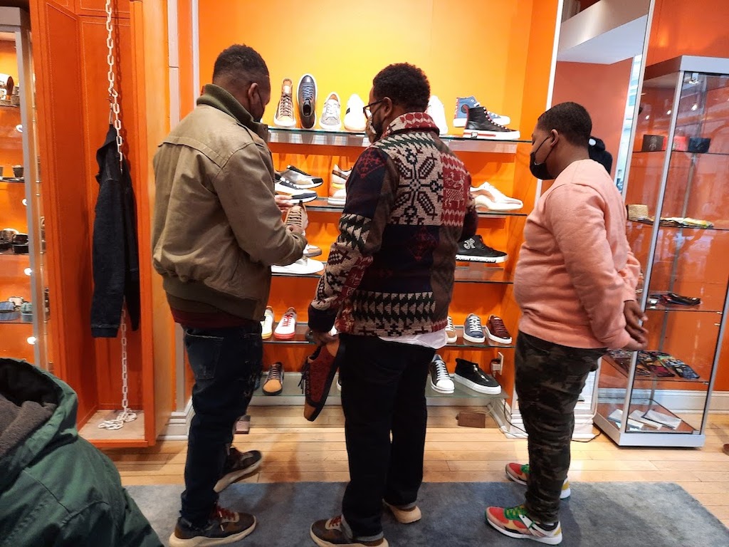 Darrell Alston Bungee