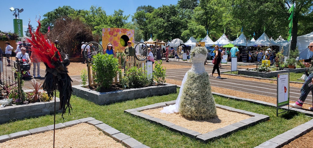 Pennsylvania Horticultural Society Flower Show In Full Bloom