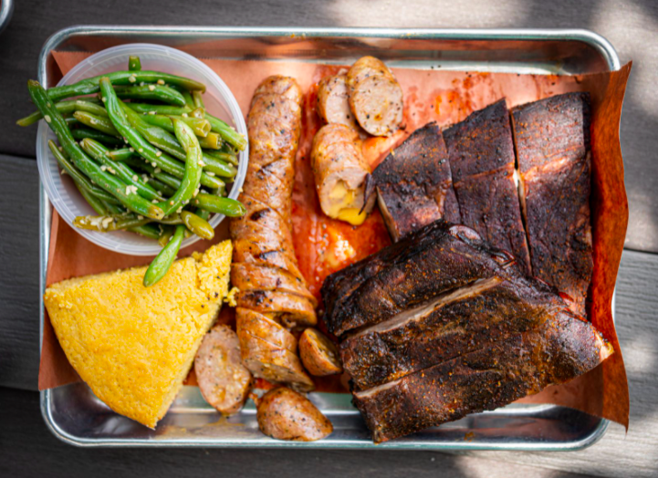 Holy 'Que Smokehouse hosts Smokin' Singles Soirée