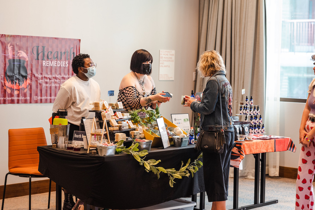 Holiday Makers Market