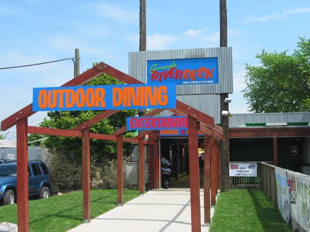 Cavanaugh's River Deck