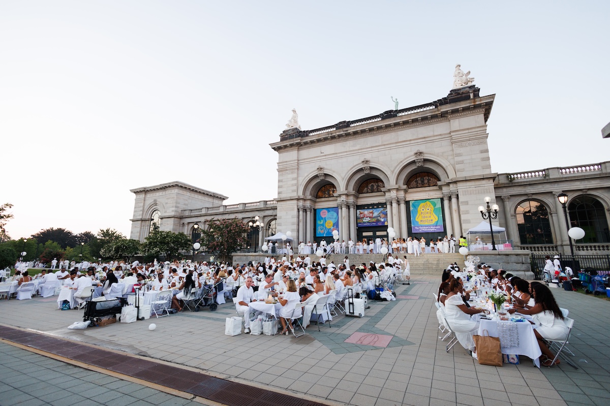 Le Dîner en Blanc 2024 dosagemagazine.com 1