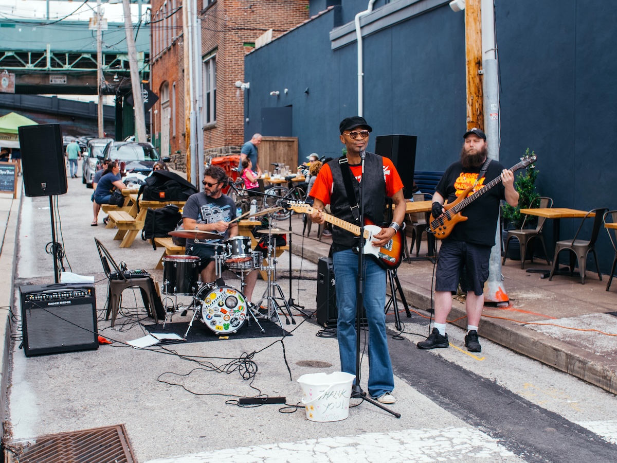 Manayunk's Stroll the Street